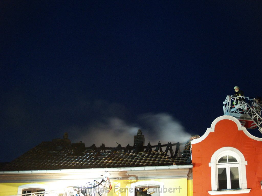 Brand Koeln Dellbrueck Bergisch Gladbacherstr   P291.JPG